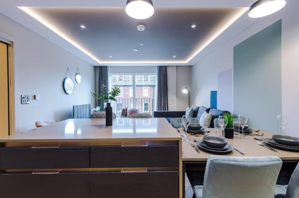 Exquisite Central York Abode Sleeps 6! Eksteriør bilde